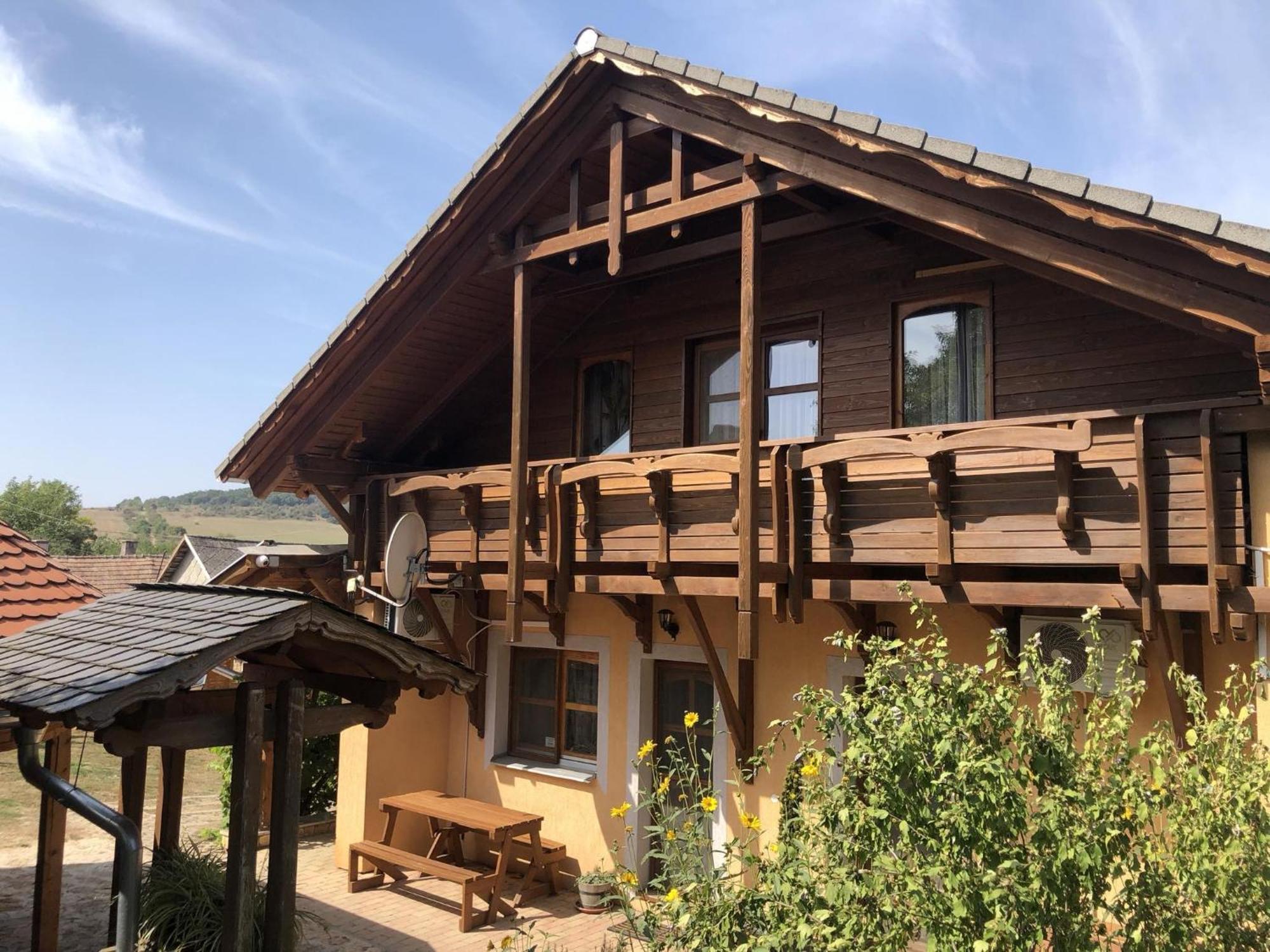 Tiszafa Vendégház Szentgal Exterior foto